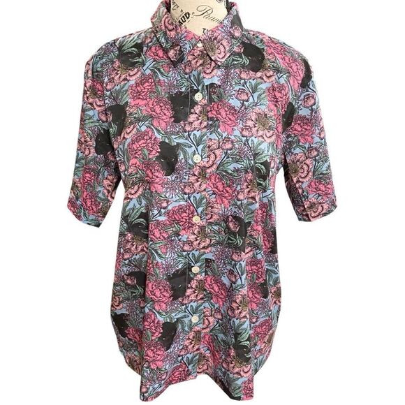 NWT Evryday Jane Cassie Floral Panther Camp Front Button Shirt in Size Small - Picture 2 of 9